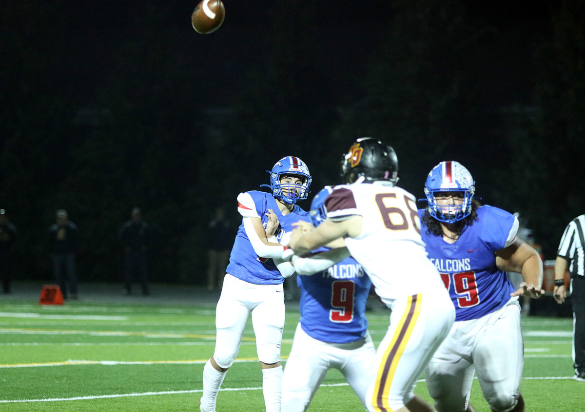 a La Salle Prep The Dalles football Oregon October 20 2023 Dan Brood 52